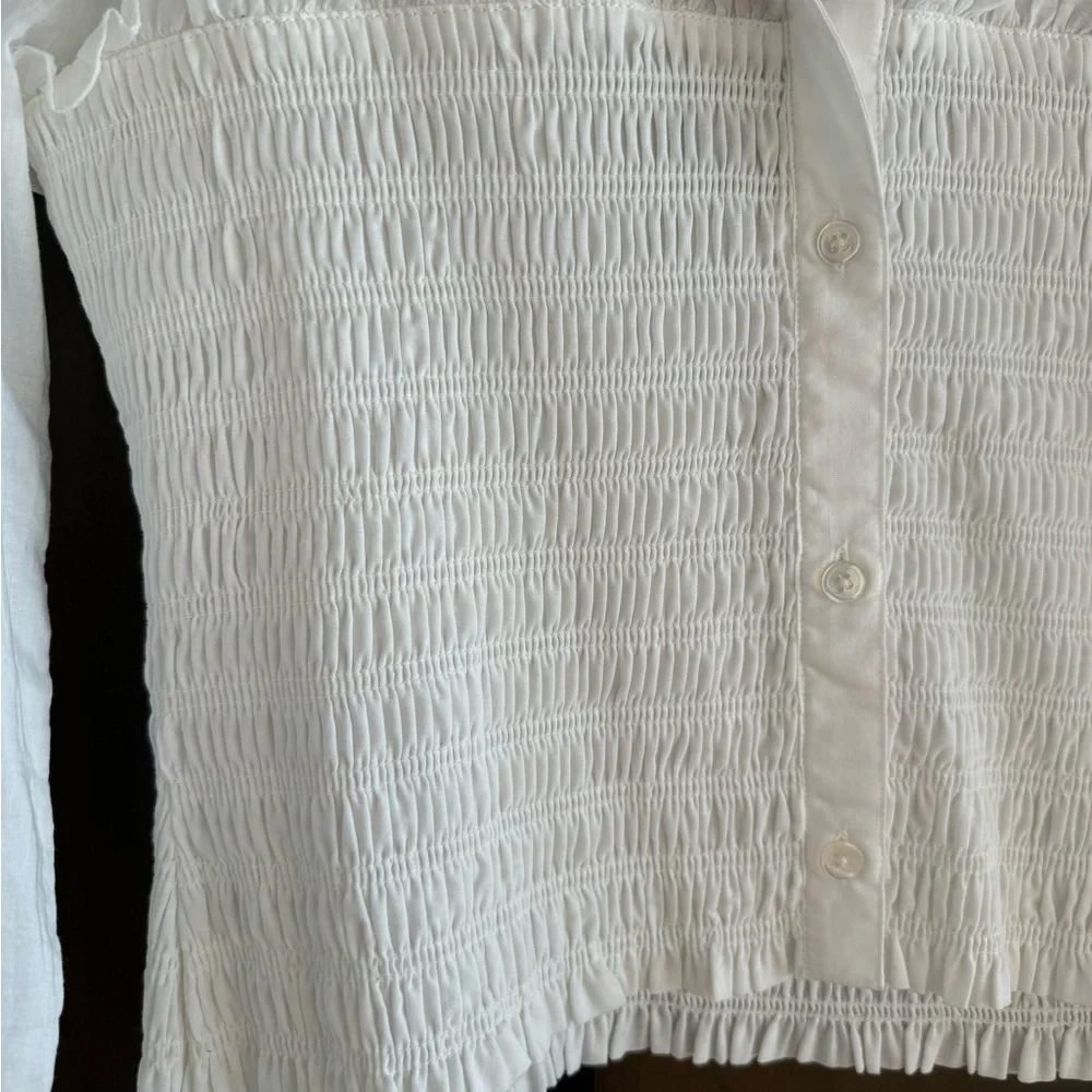 VERONICA BEARD SMOCKED COTTON CROP SHIRT - Picture 2 of 6